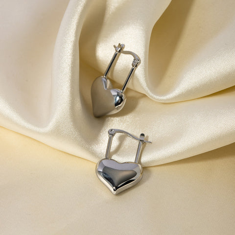 Isabeau heart Earrings